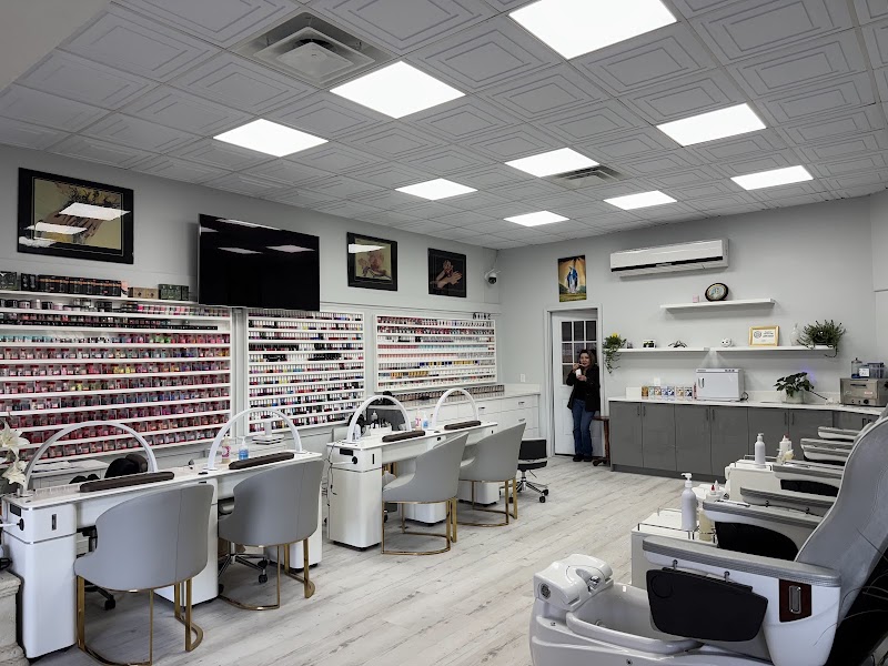 T & T Nail Salon, nail salon in Attleboro, MA, photo 3 of 10